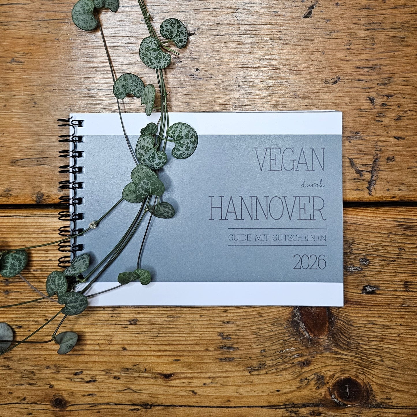 GUIDE MIT GUTSCHEINEN "VEGAN DURCH HANNOVER" | 2026 | GUTSCHEINHEFT